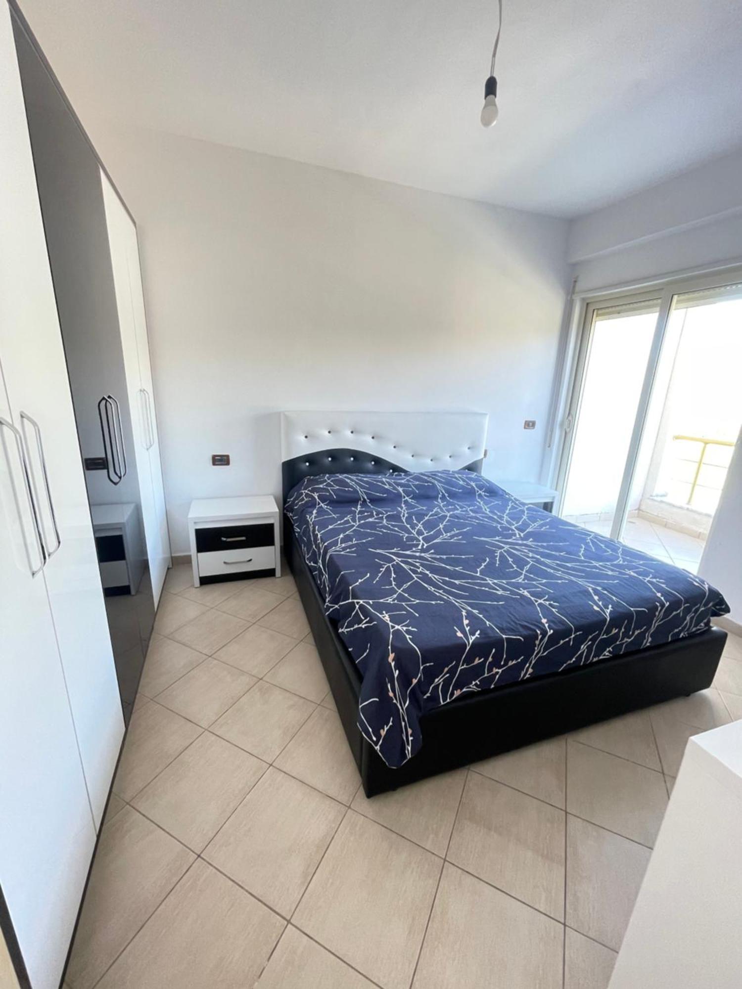 Apartament Shkembi I Kavajes Dıraç Dış mekan fotoğraf